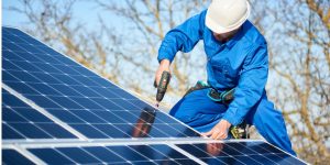 Installation Maintenance Panneaux Solaires Photovoltaïques à Chabrac